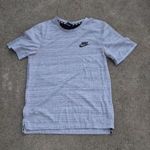 Nike Shirt Mens XL Gray Sportswear Advance 15 Knit Tee Club Dri-FIT Top Sz S